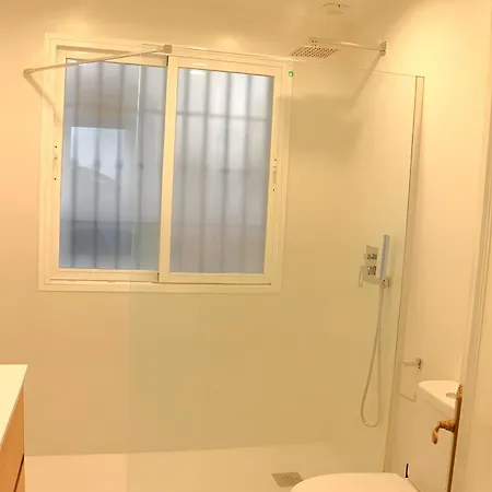 9 Pers In Burriana * Nerja