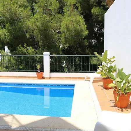 Villa 9 Pers In Burriana Nerja