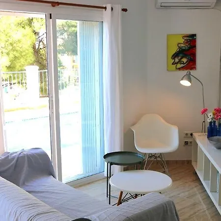 9 Pers In Burriana Villa Nerja