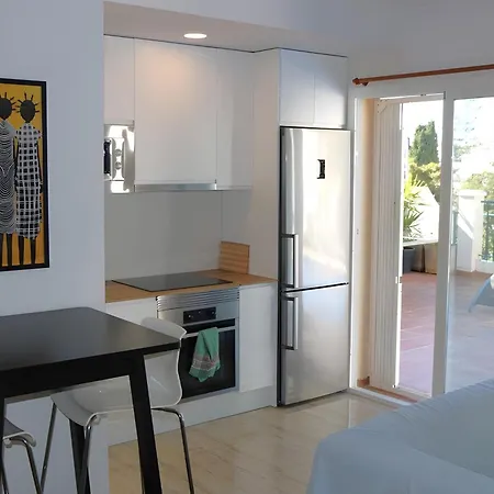 9 Pers In Burriana Villa