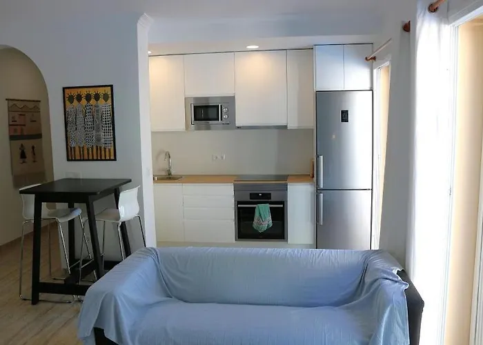 9 Pers In Burriana Villa