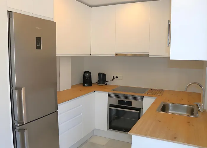 9 Pers In Burriana * Nerja